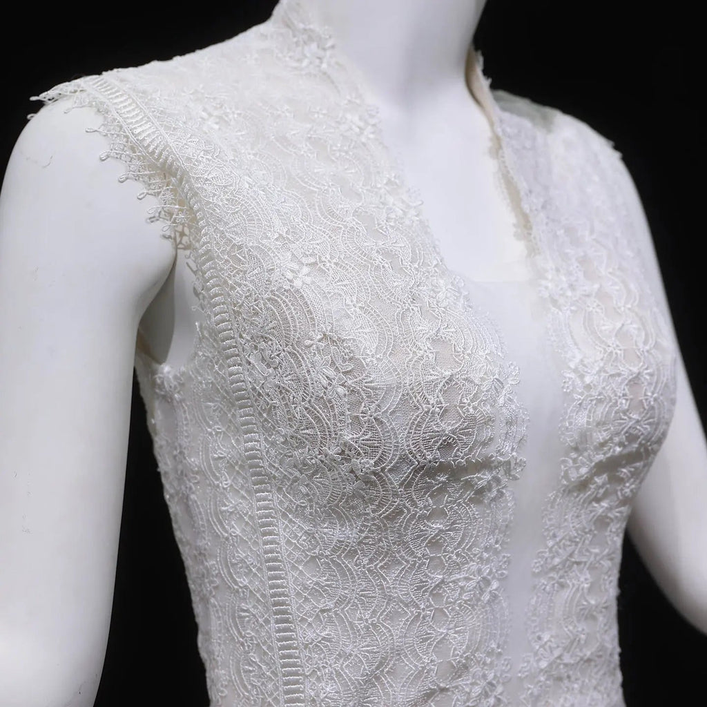 Elegant Ivory High Neck Sheer Lace Long Sleeves Mermaid Wedding Dress with Veil SW662