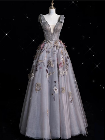 Vestido de noche largo con escote en V y tul gris floral Y7953