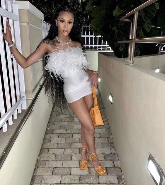 Sexy Strapless Satin Feathers Short White Homecoming Dress Cocktail Dress Y7845 by simplepromdress