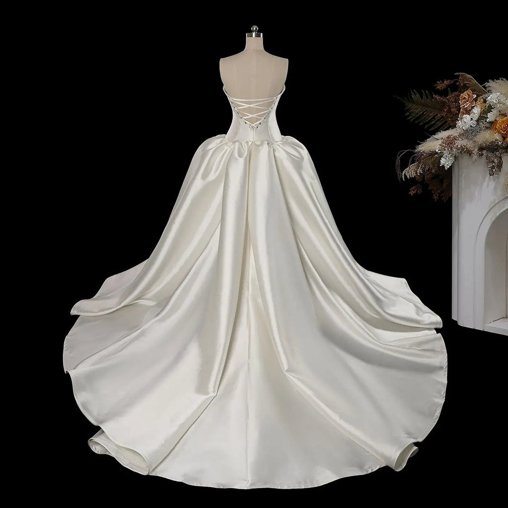 Classic White Satin Strapless Ball Gown Wedding Dress with Veil SW191