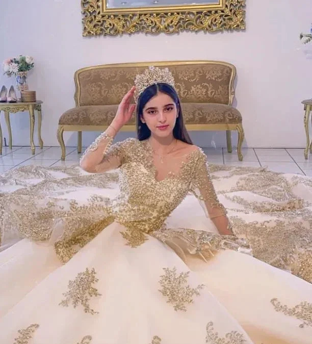Champagne Ruffle Ball Gowns Quinceanera Dresses Sequin Beading Appliques Long Sleeve Formal Prom Princess Dress Y4952 by simplepromdress