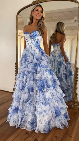 Vestidos de fiesta con corsé sin tirantes para mujer 2025, vestido de noche formal de gasa con volantes escalonados y abertura 