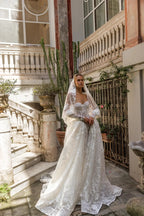 Glamorous Ivory Lace Sweetheart Nec Ball Gown Wedding Dress with Veil SW184