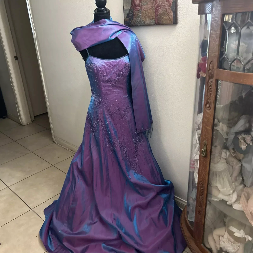 Gorgeous Purple Beaded A Line Evening Gown Spaghetti Straps Party Prom Dress Y7955 by simplepromdress