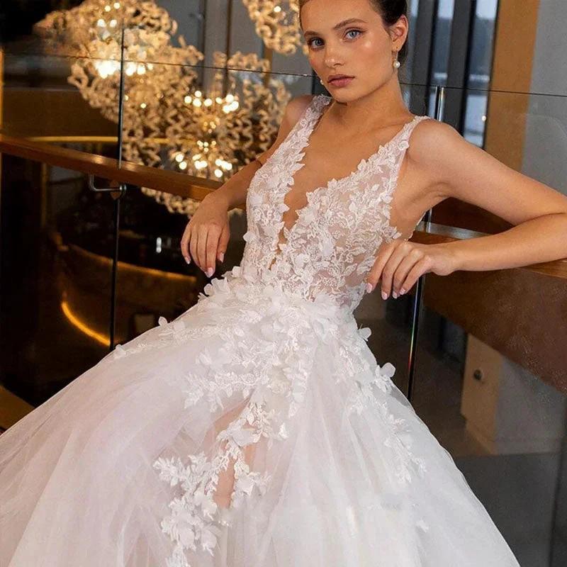 Appliques Wedding Dresses For Women Sexy Backless V-neck Bridal Gown Spaghetti Strap Elegant Bohemian Princess Dress by payinti