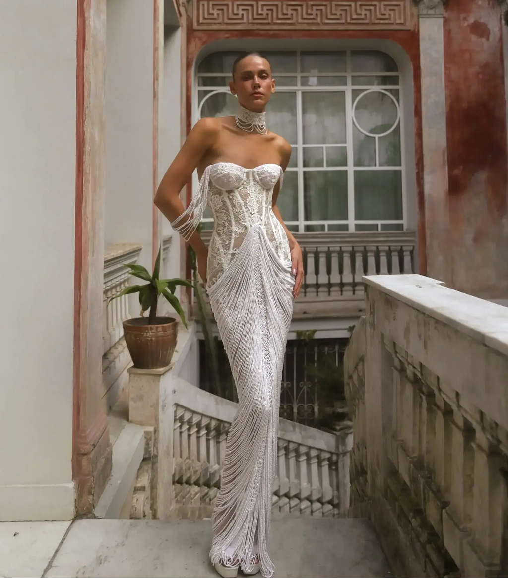 Elegant Ivory Sheer Lace Sweetheart Neck Fringe Mermaid Wedding Dress with Choker SW179