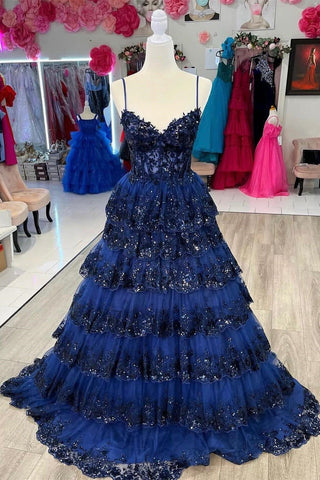 Maryam | Vestido de fiesta de encaje escalonado con tirantes finos y corte A