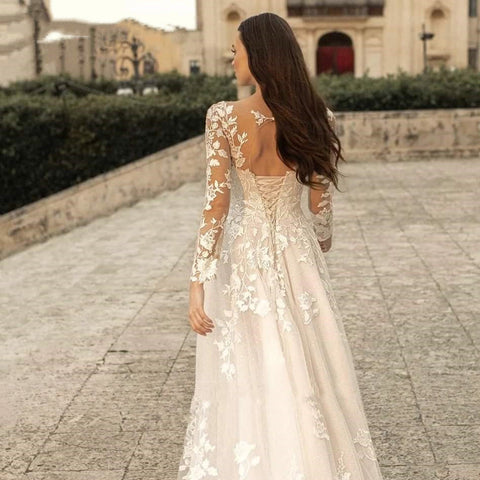Elegant Round Neck Wedding Dresses 2023 Lace Long Sleeve Decal A-line  Fashion Women's Bridal Dress Robe Back Strap Design De