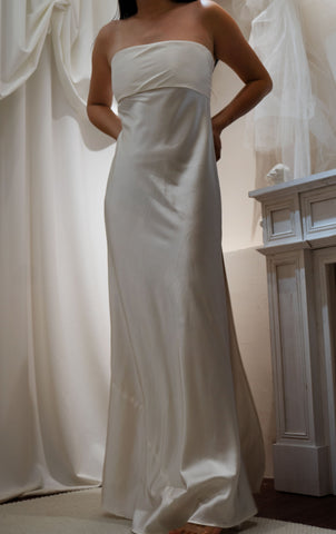 100% Mulberry Silk Laleh Strapless Gown