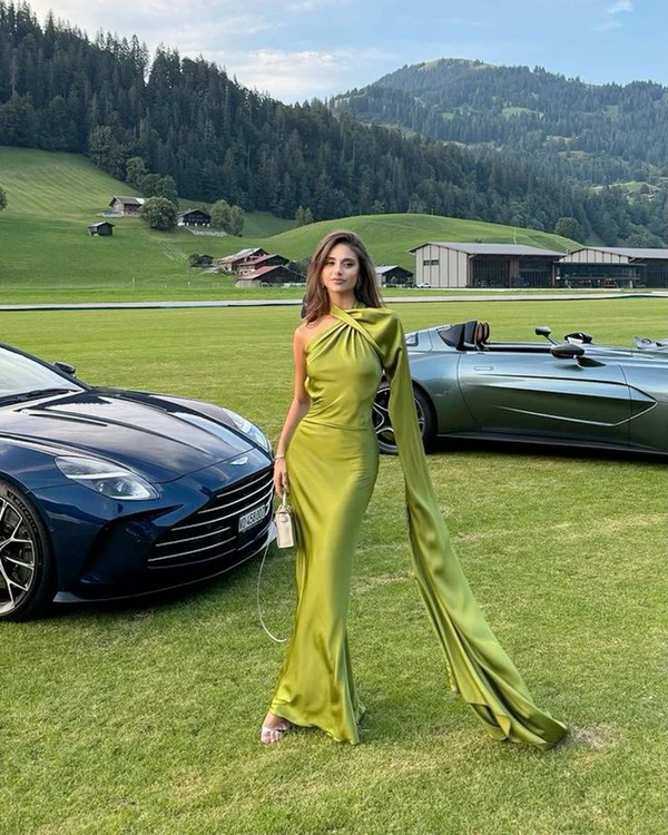 Fashion Green Backless Party Dress Sexy Long Prom Dress Evening Gown Y7496 Hover Image