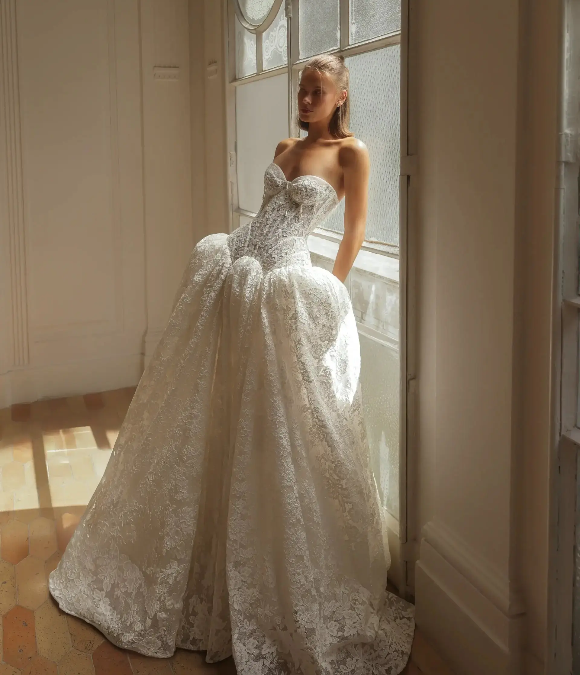 Bohemian Ivory Lace Strapless Ball Gown Wedding Dress SW193
