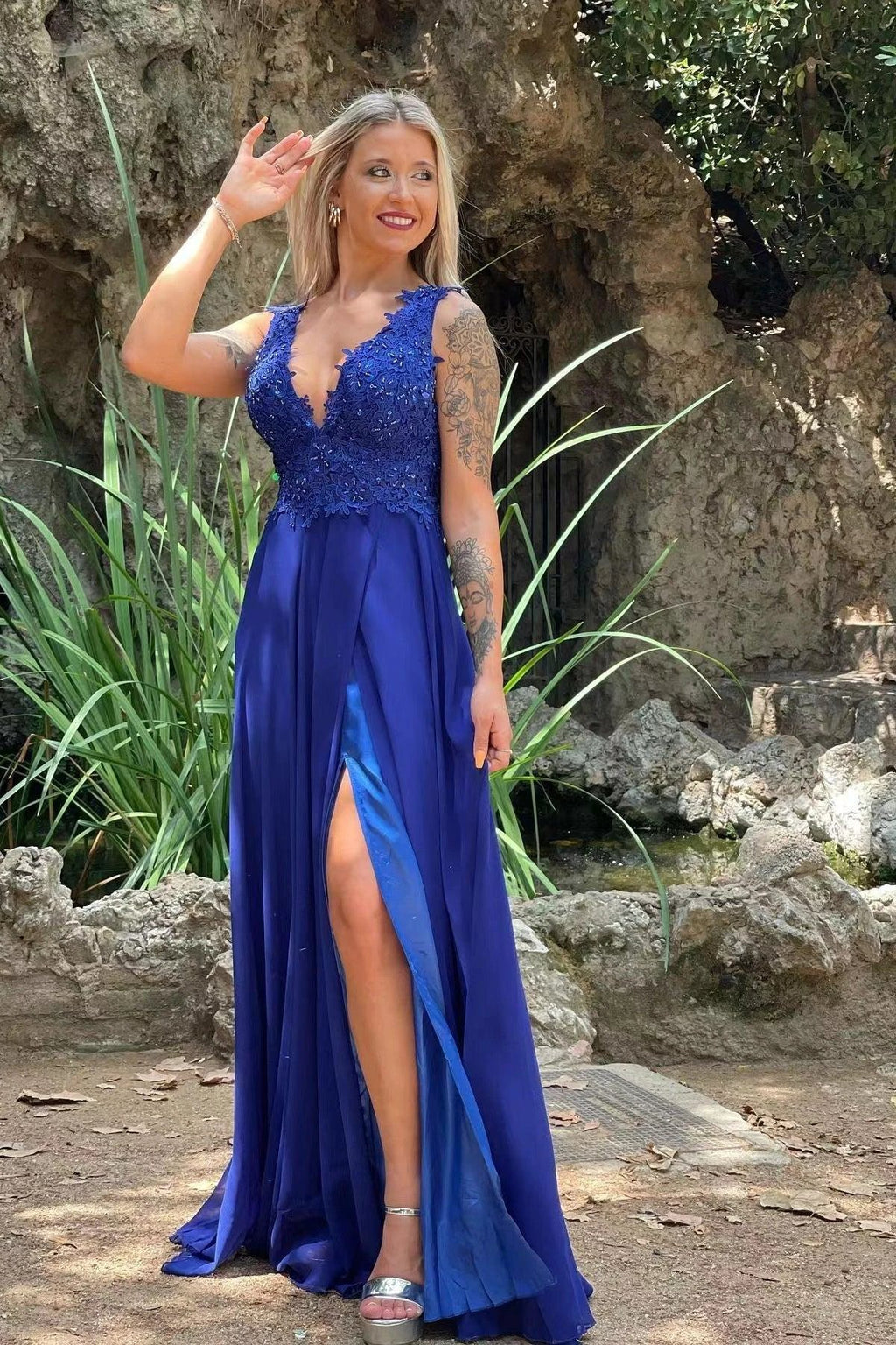 V Neck Split Front Chiffon Long Evening Dress with Elegant Appliques Lace by BIZTUNNEL