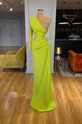 One Shoulder Mermaid Sequins Prom Dress With Long Sleeve by BIZTUNNEL