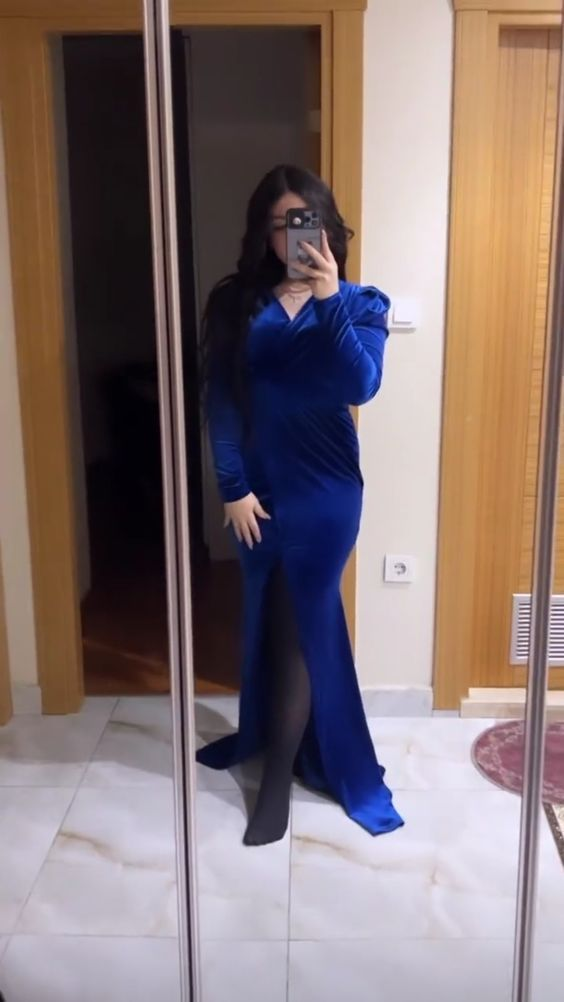 Elegant Royal Blue Velvet Evening Dress,Royal Blue Evening Gown  Y5666 Main Image