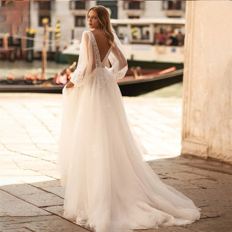 Sexy V Neck Lace Wedding Dresses 2024 Simple Long Puff Sleeves Bride Gowns Appliques Backless Robe De Marié Custom Made