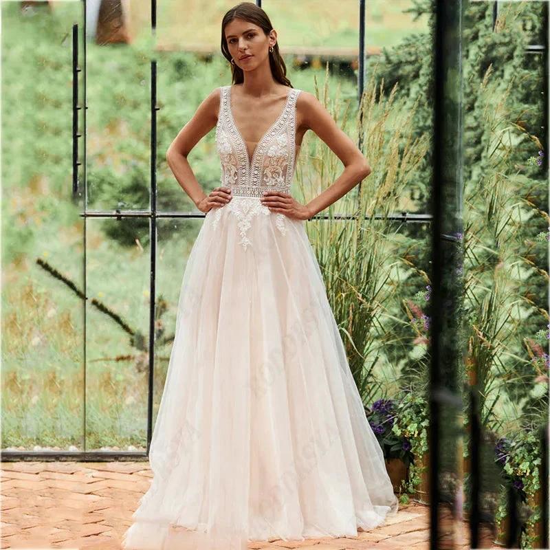 Vintage Spaghetti Straps Wedding Dresses Illusion V-Neck Backless Robe De Mariée Romantic Tulle A-line Bridal Gowns by payinti