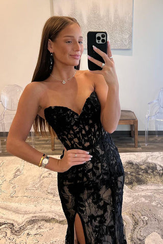 Lyric | Vestido de fiesta de encaje sin tirantes de sirena con abertura