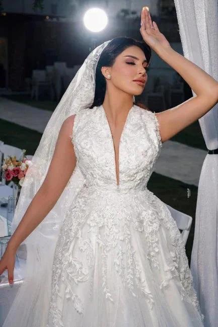A-Line Charming V-Neck Sleeveless Tulle Floor-Length Wedding Dresses with Appliques by misshow.com
