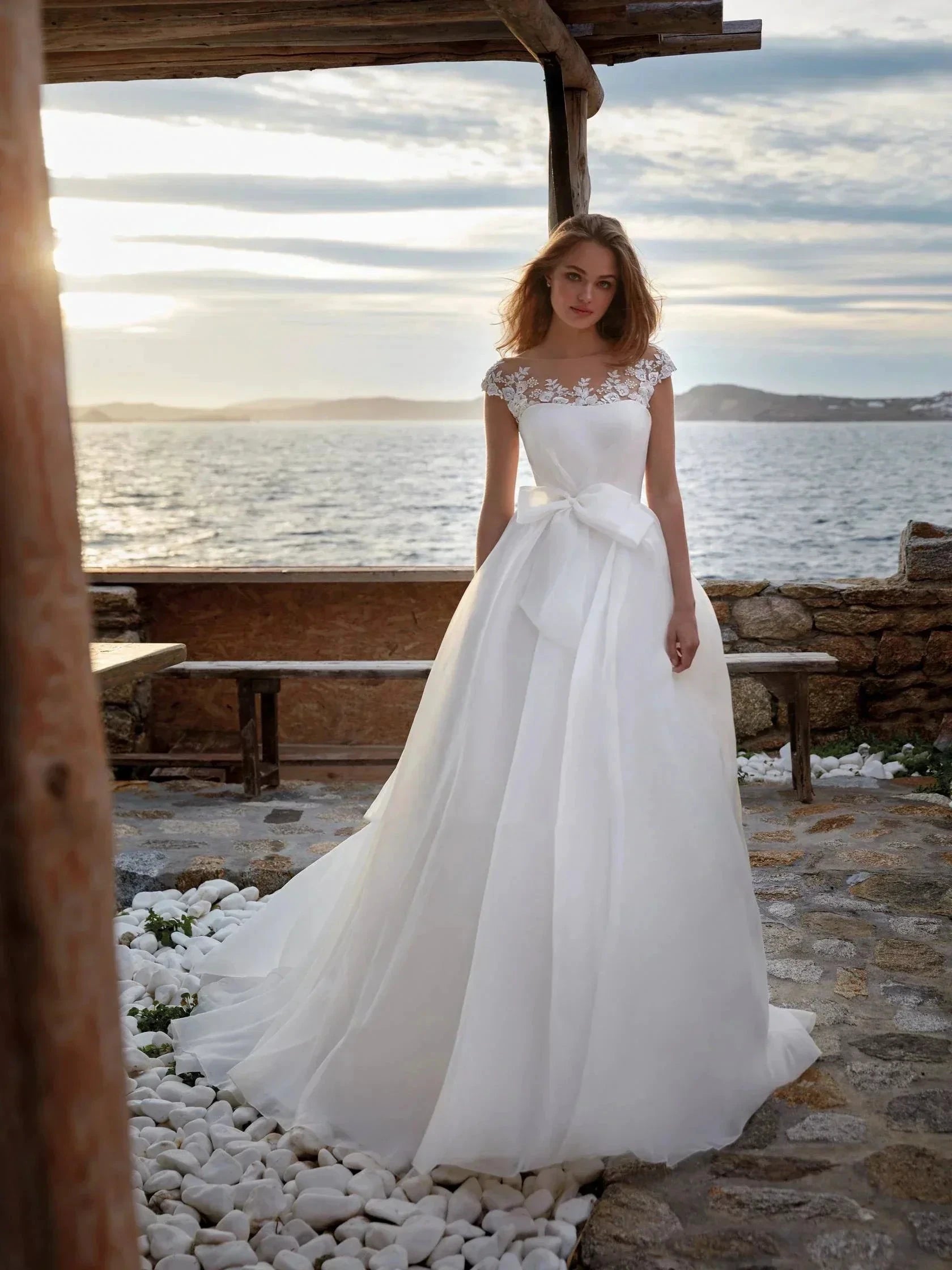 A-Line Gorgeous Round Neck Wedding Dresses Women's Sexy Sleeveless Formal Beach Party Bridal Gowns Plus Size Vestido De Casament by payinti
