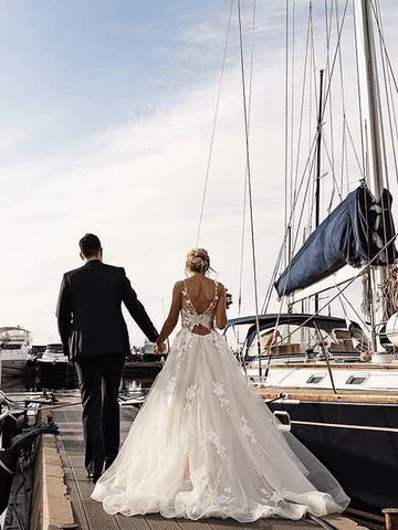 A-Linie Blumenapplikationen Strand Brautkleider Rückenfreies Brautkleid WD467