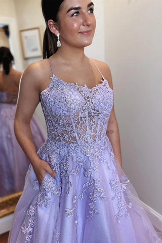 A-Linie, lavendelfarbenes Ball- und Abendkleid mit Tüllapplikationen und Schnürung am Rücken, PSK429