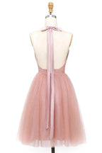 Vestido Curto de Regresso a Casa Rosa em Tule com Decote Profundo em V, Costas Descobertas e Pregas PD440