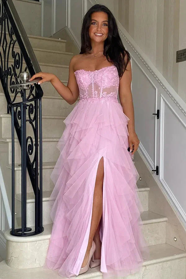 Vestido longo cor-de-rosa para baile de finalistas com corpete de apliques em folhos em linha A e racha PSK604