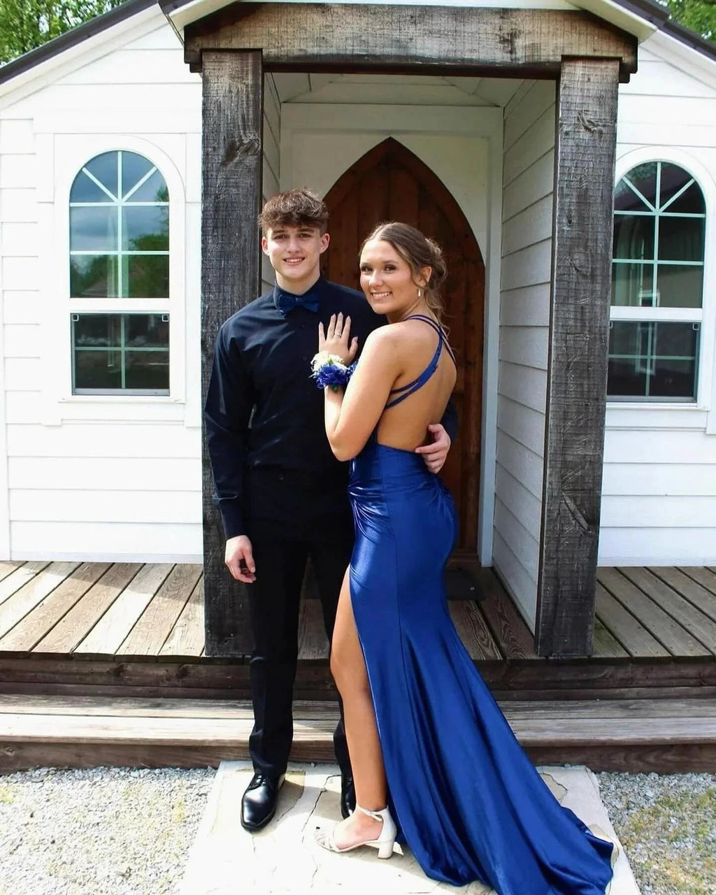 Amazing Column Satin Scoop Sleeveless Blue Prom Dresses With Appliques Split Front by misshow.com