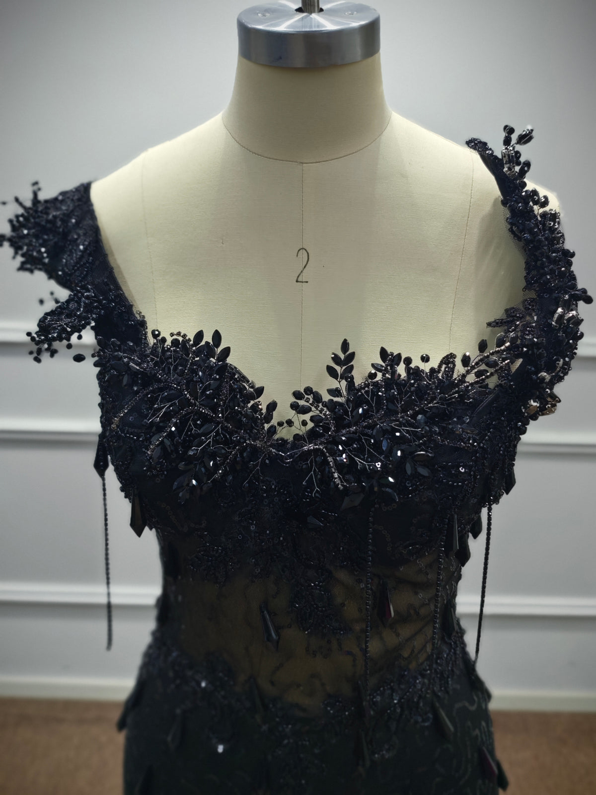 Luxury Black Sequin Mermaid Prom Dress – Illusion Corset Bodice with 3D Beaded Lace & Off-the-Shoulder Detail | 2026 Gothic Glamour Evening Collection (ZD17397)