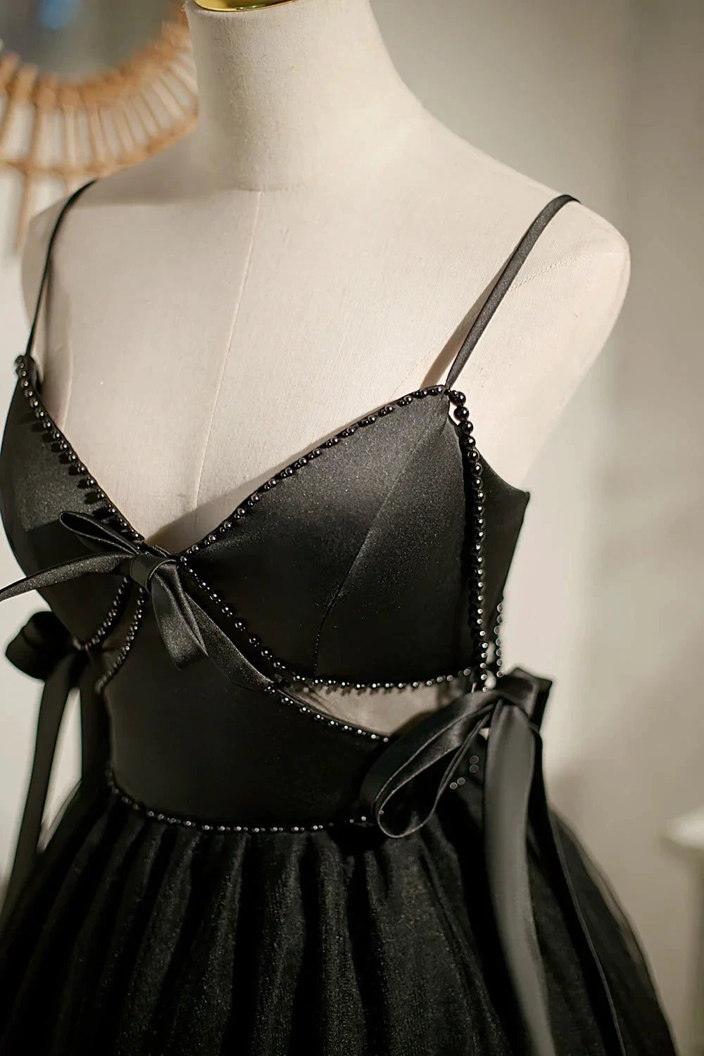 Black Sexy Sleeveless Beading Short Homecoming Dresses by Cicinia
