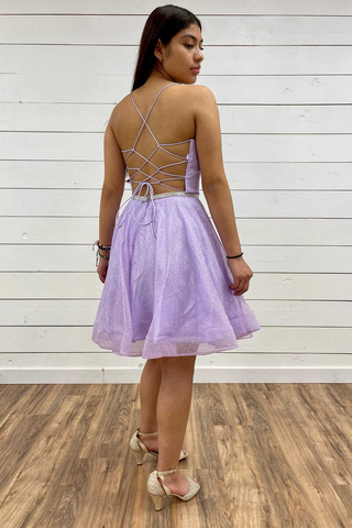A-Linie Lavendel Tiefer Ausschnitt V Kurzes Homecoming-Kleid Y931