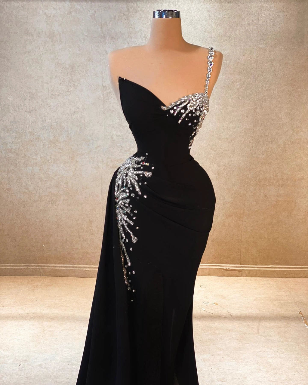 Beautiful A-line One Shoulder Sleeveless Rhinestone Chiffon Black Prom Dress by misshow.com