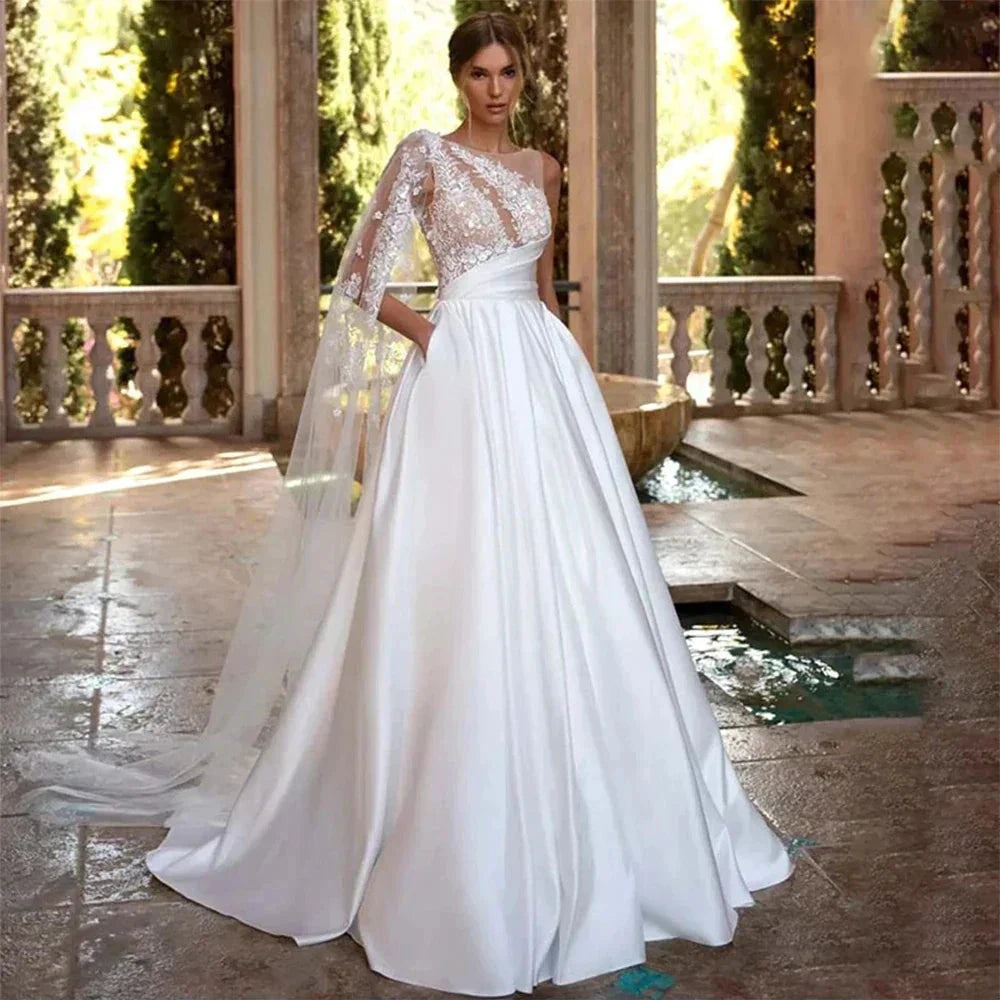 Beautiful Gorgeous Lace Sweetheart Fluffy Mopping Wedding Dresses Long Sleeves Bridal Gowns Backless Appliques Sweep Train Beach by payinti