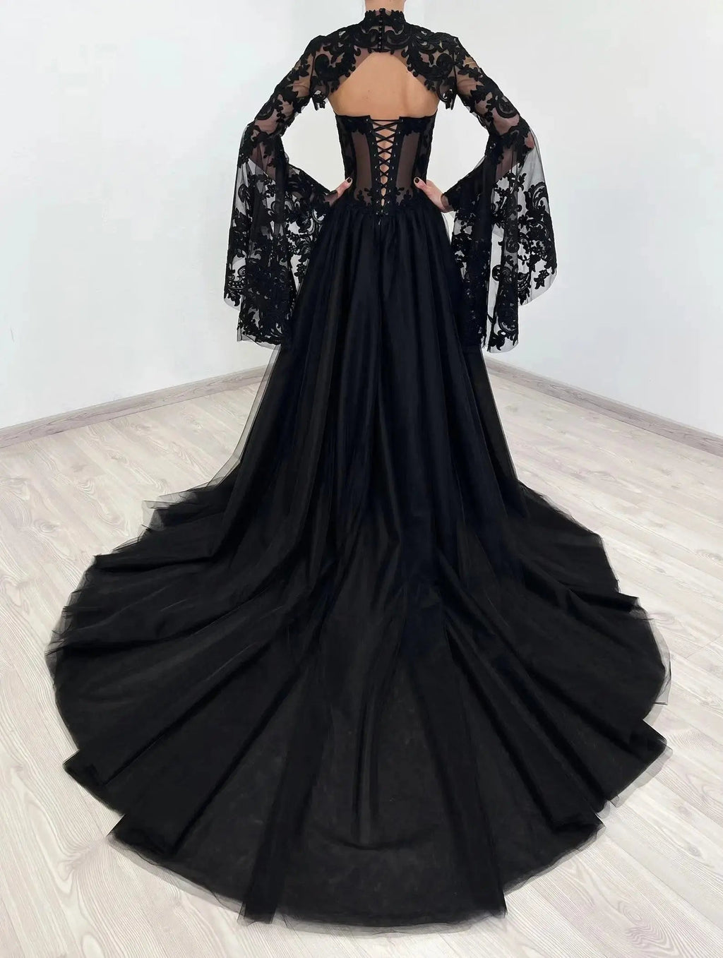 Black Luxury Gothic  Wedding Dress Sheer Lace Ball Gown  SW560