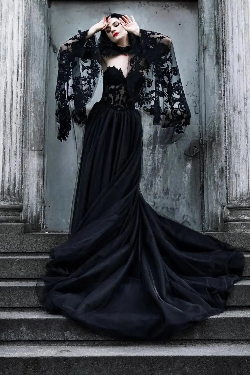 Black Luxury Gothic  Wedding Dress Sheer Lace Ball Gown  SW560