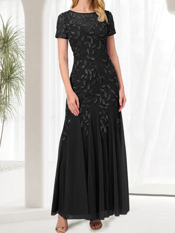 Vestido largo de sirena azul con cuello redondo para madre de la novia con cuentas