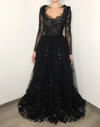 Black Luxury Gothic Wedding Dress 3D Floral Lace Tulle Sweep Train SW551