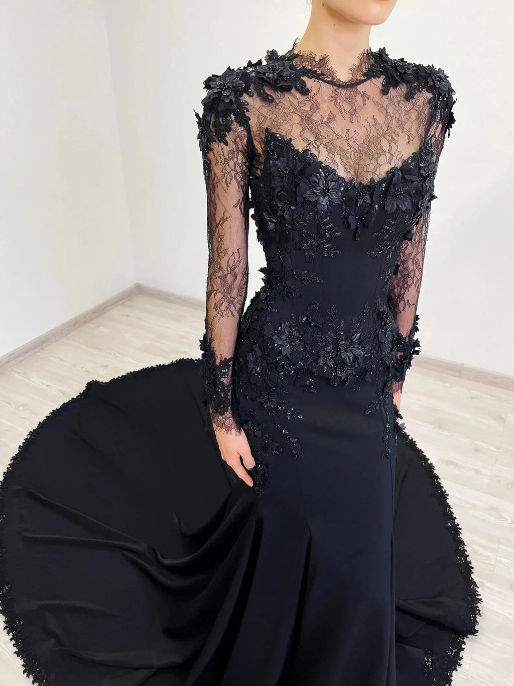 Black Luxury Gothic Wedding Dress Mermaid 3D Floral  With Lace Edge Train SW552