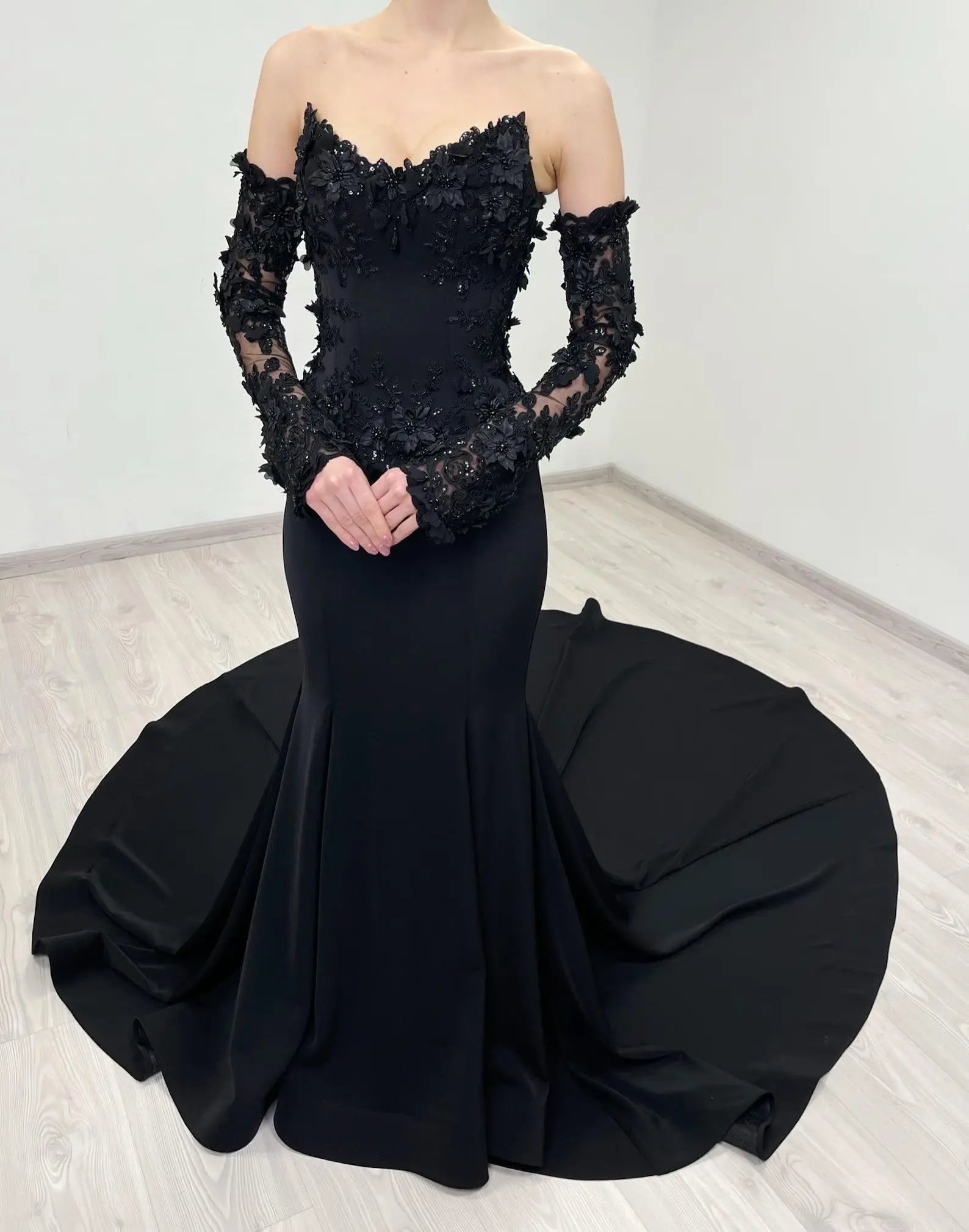 Black Luxury Gothic Wedding Dress Mermaid 3D Floral Lace  SW553