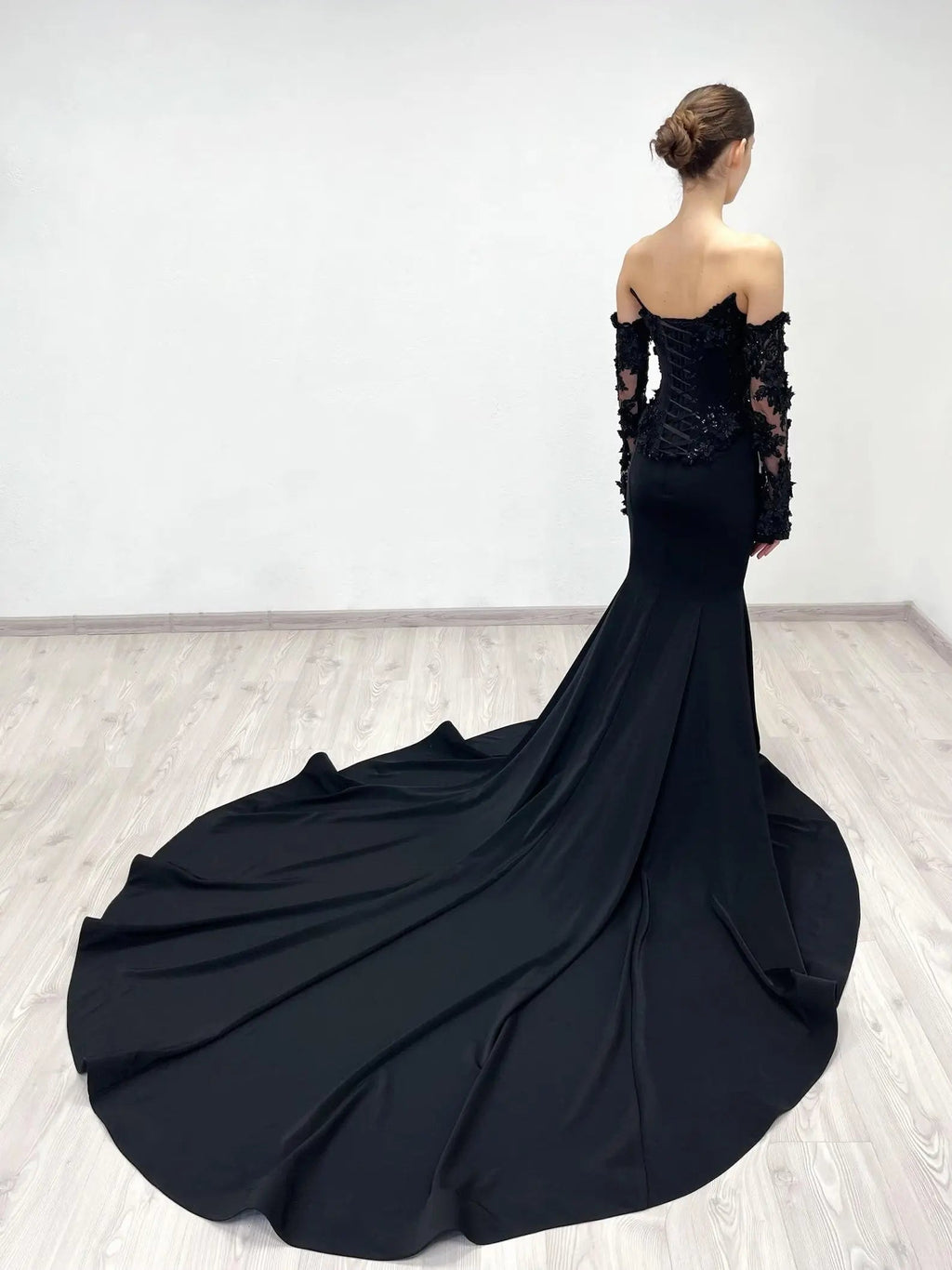 Black Luxury Gothic Wedding Dress Mermaid 3D Floral Lace  SW553