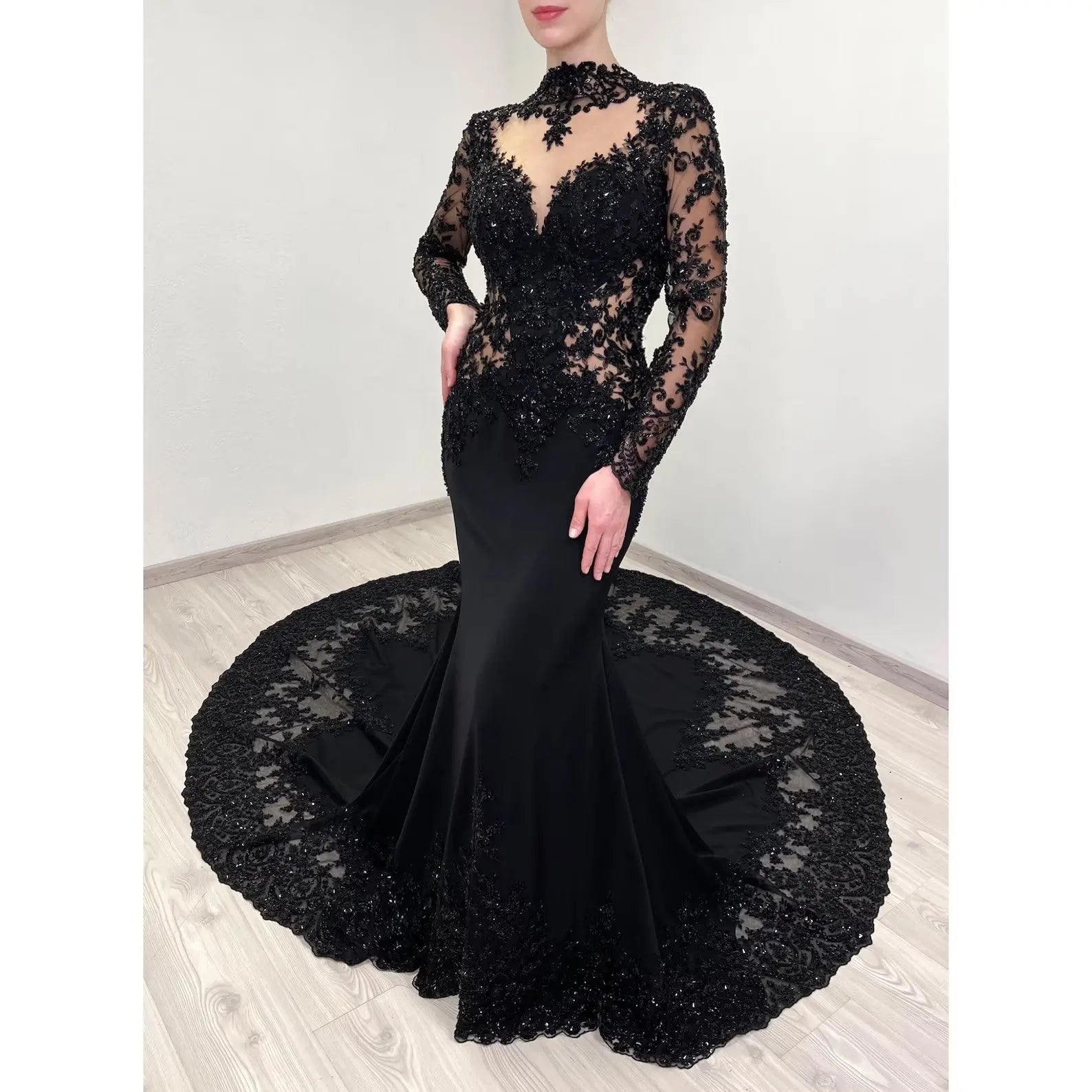 Black Luxury Gothic Heavy Beading Wedding Dress Mermaid Sheer Full Lace Circular Train SW555