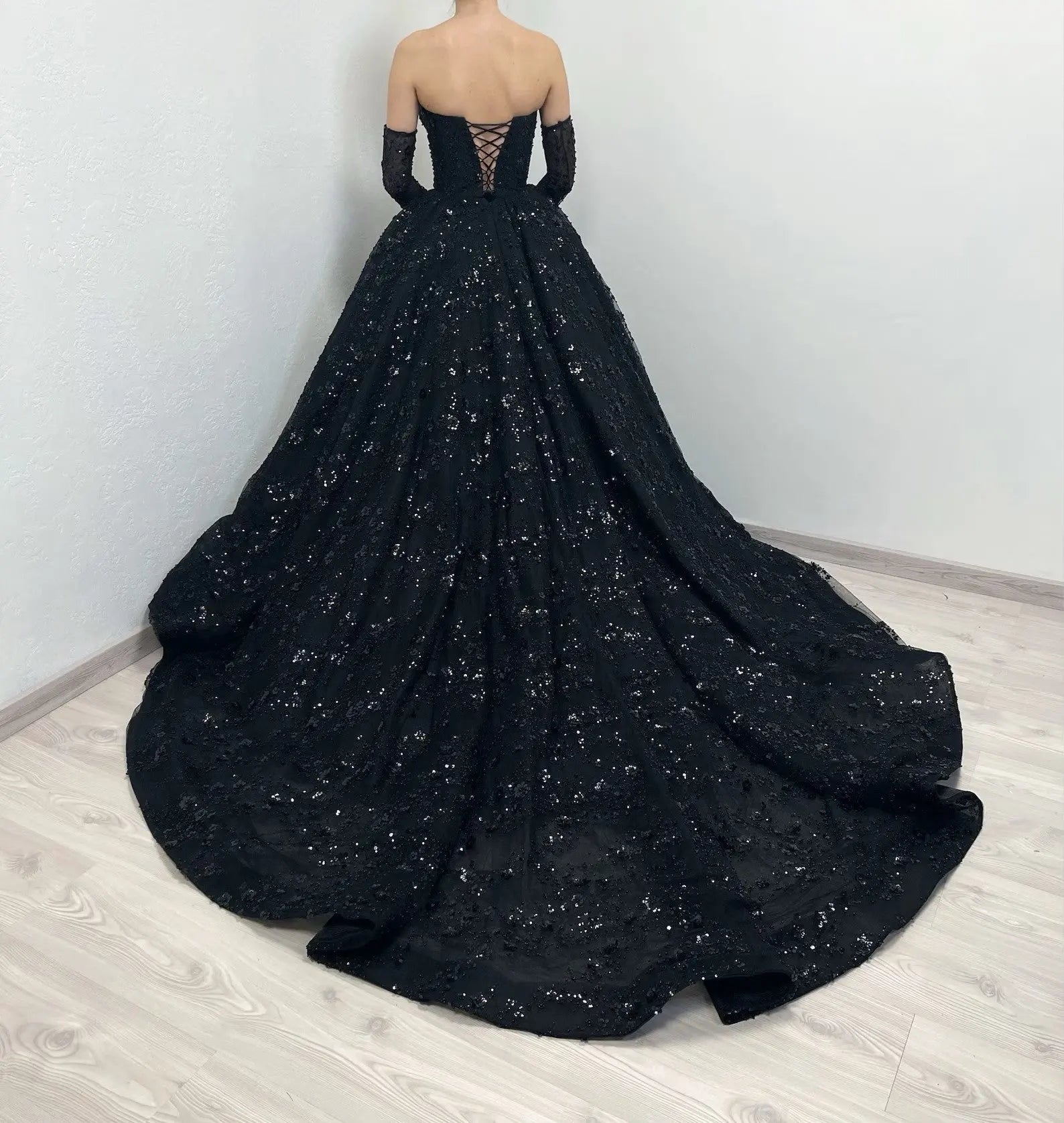 Black Luxury Gothic Sequin Ballgown Tulle Wedding Dress  SW565