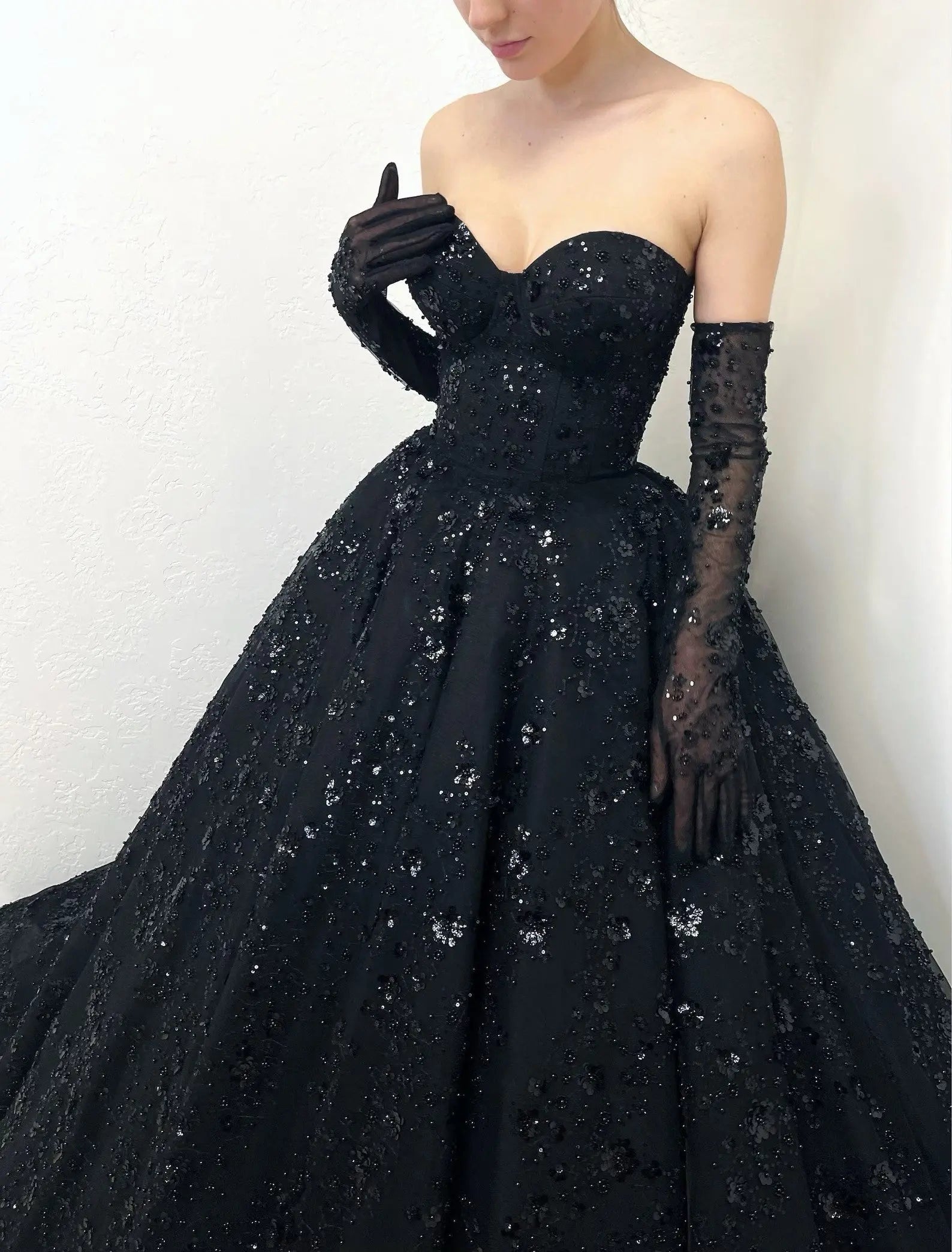 Black Luxury Gothic Sequin Ballgown Tulle Wedding Dress  SW565