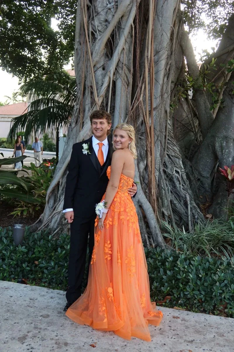 Orange Lace Appliques Prom Dress Illusion Sweetheart Strapless Tulle A Line Sweep Train Evening Gowns Graduation Party Y4167 by simplepromdress