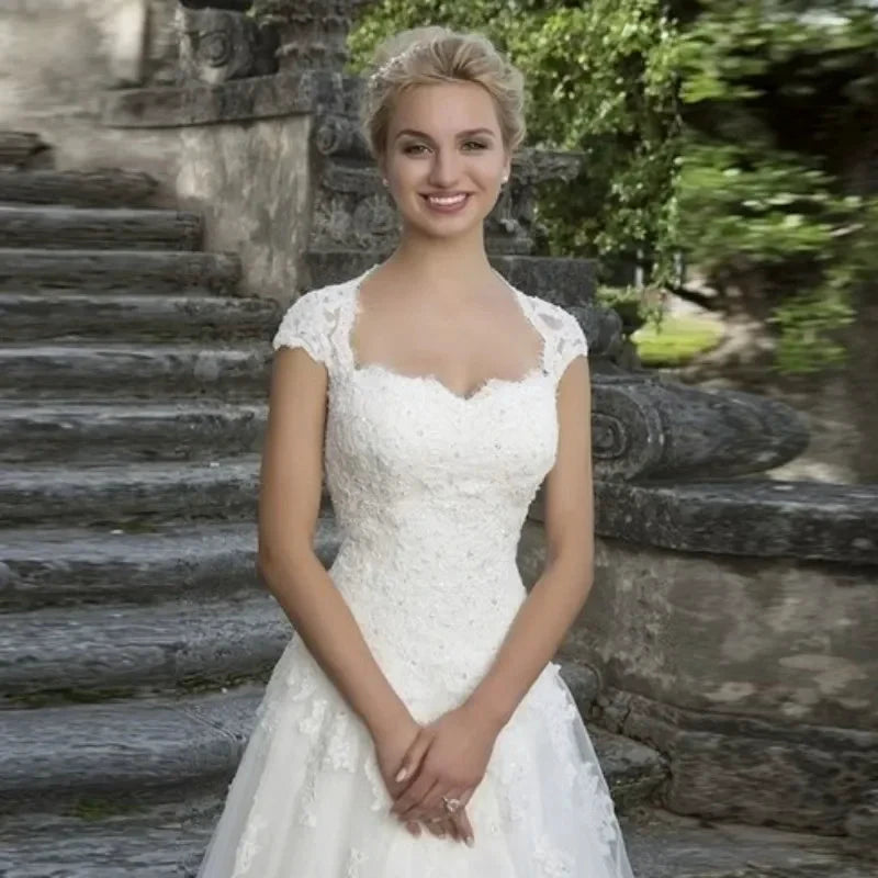 Cap Sleeve Wedding Dresses Amazing Neck Vestidos De Novia Appliques Vestido De Noiva Lace Robe De Mariée by payinti