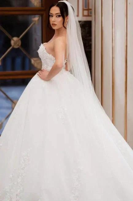Charming Lace Floor-Length Sleeveless Sweetheart Ball Gown Wedding Dresses with Appliques by misshow.com