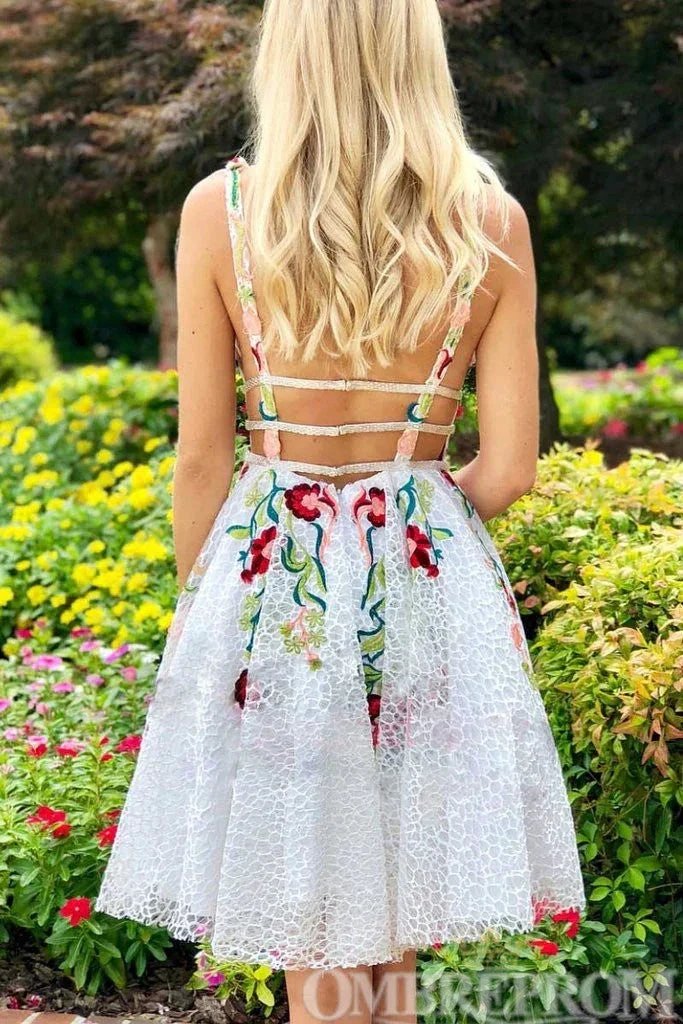 Charming V Neck Lace Short Prom Dresses with Embroidery by Ombreprom