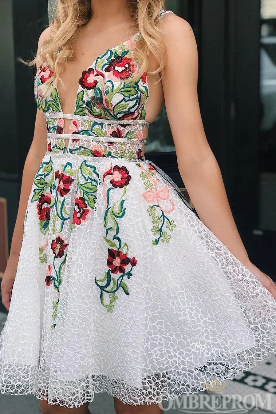 Charming V Neck Lace Short Prom Dresses with Embroidery by Ombreprom