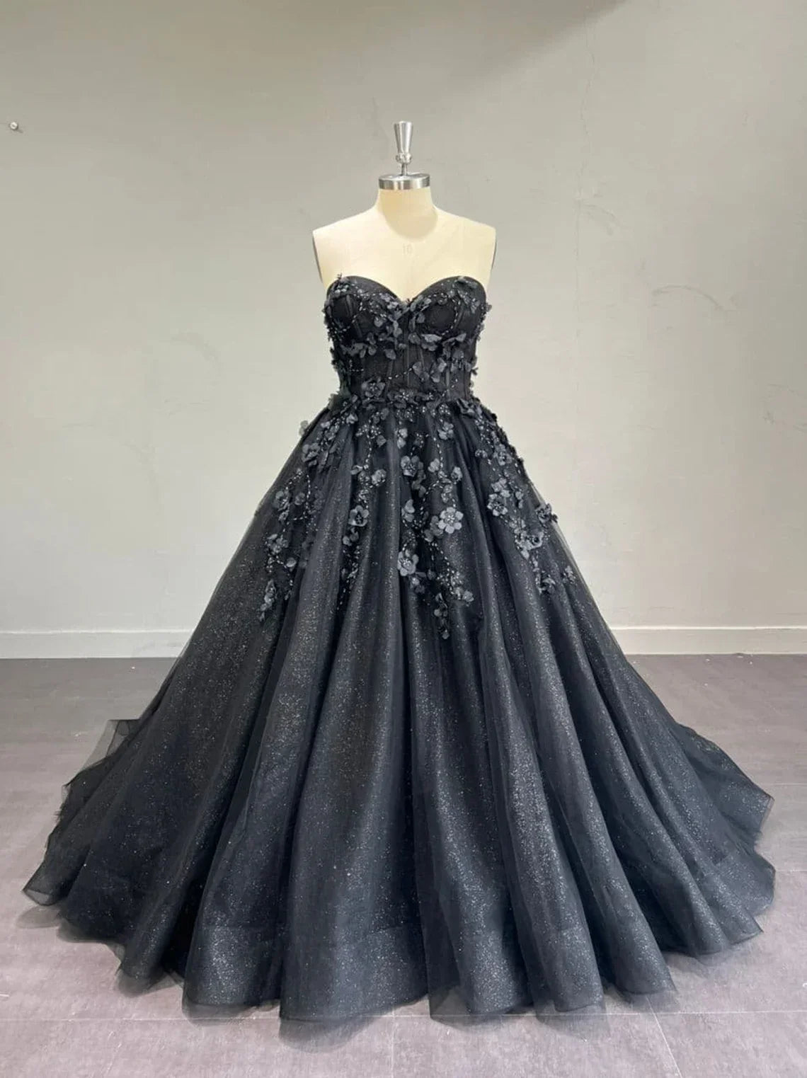 Stunning, Alternative Black Gown, Off The Shoulder Ball Gown Gothic Unconventional Wedding Dress,Y2477