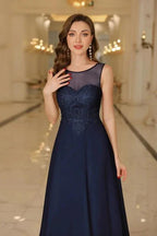 Elegant Chiffon Sleevless Evening Dress Scoop Neck Lace Apliques Bridesmaid Dress by misshow.com
